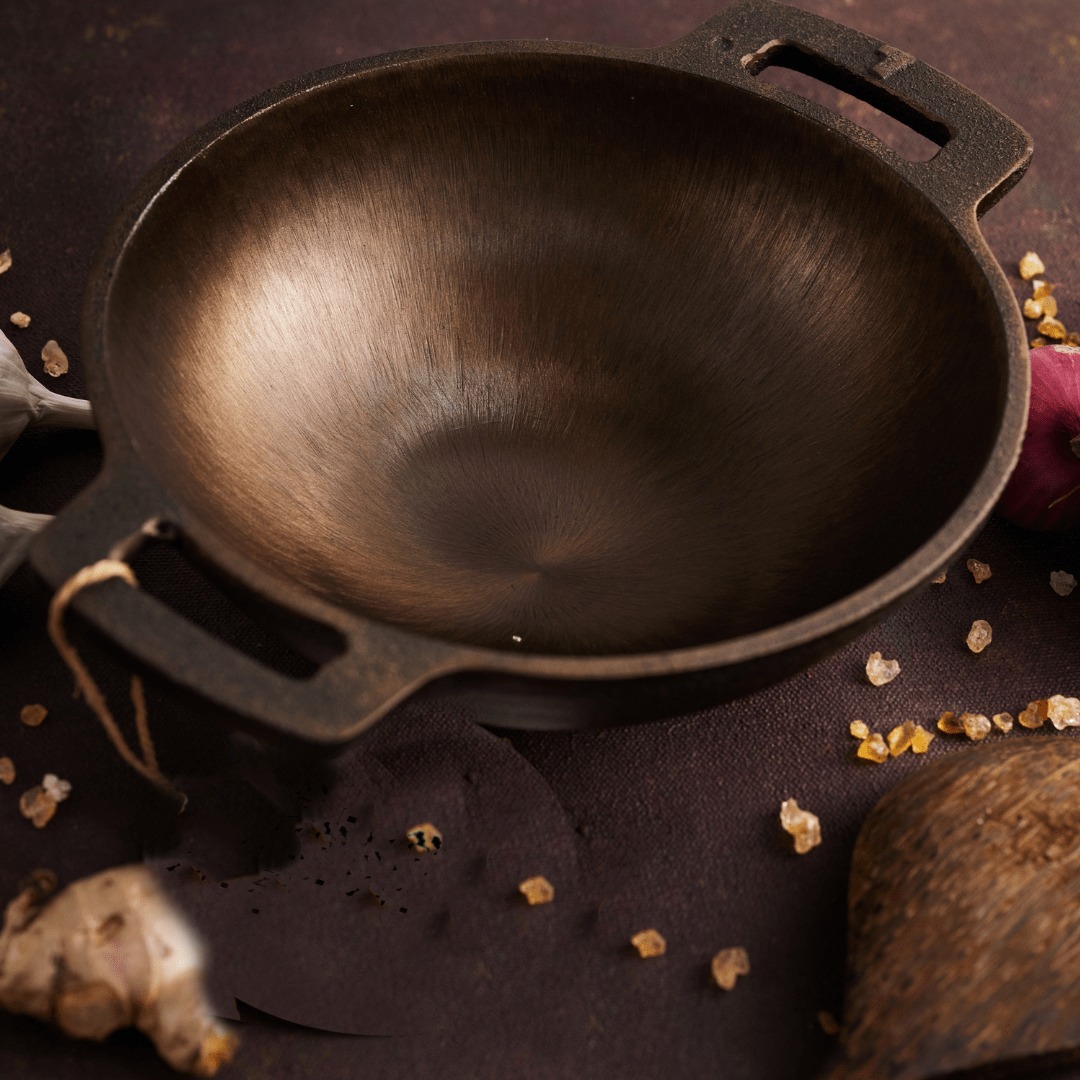 Pre-Seasoned Cast Iron Kadai with Glass Lid - 750 ml